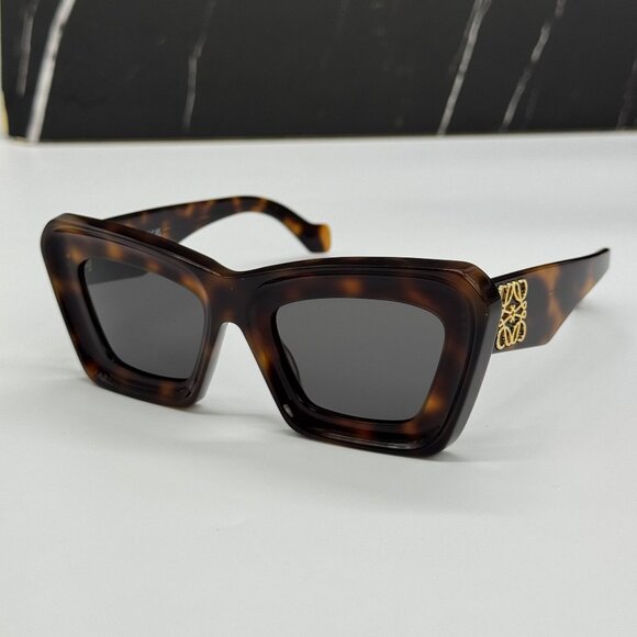 NEW LOEWE LW40145I 52A WOMEN SUNGLASSES HAVANA CAT EYE LOEWE EYEWEAR - Picture 1 of 11